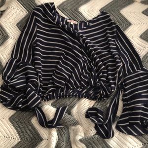 Cropped blouse